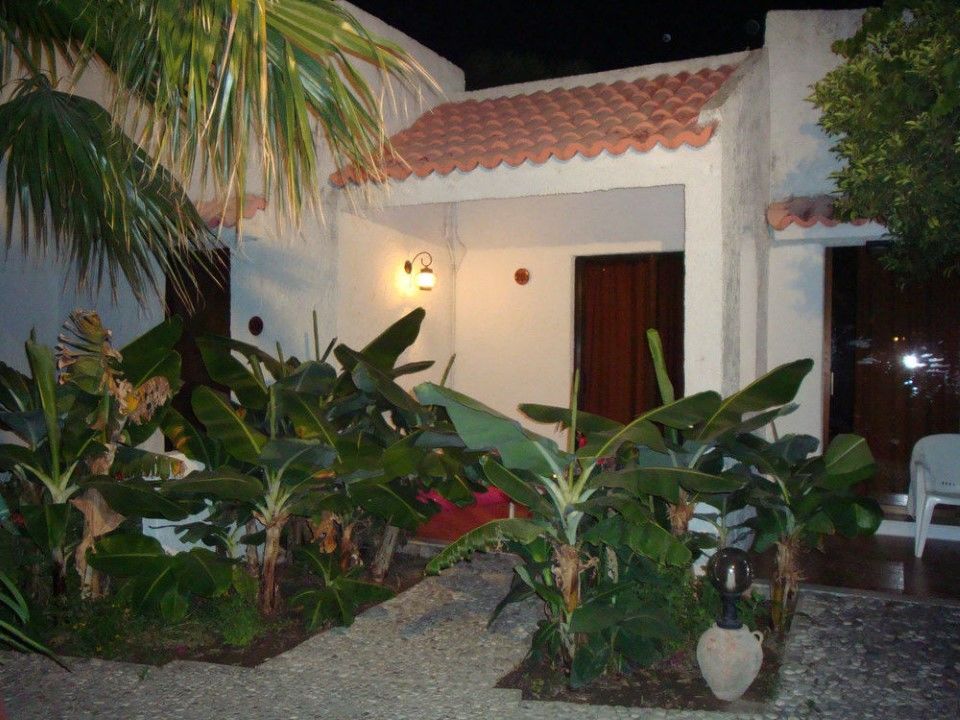 Oasis Hotel Bungalows Afandou Rhodes Afántou Exterior foto